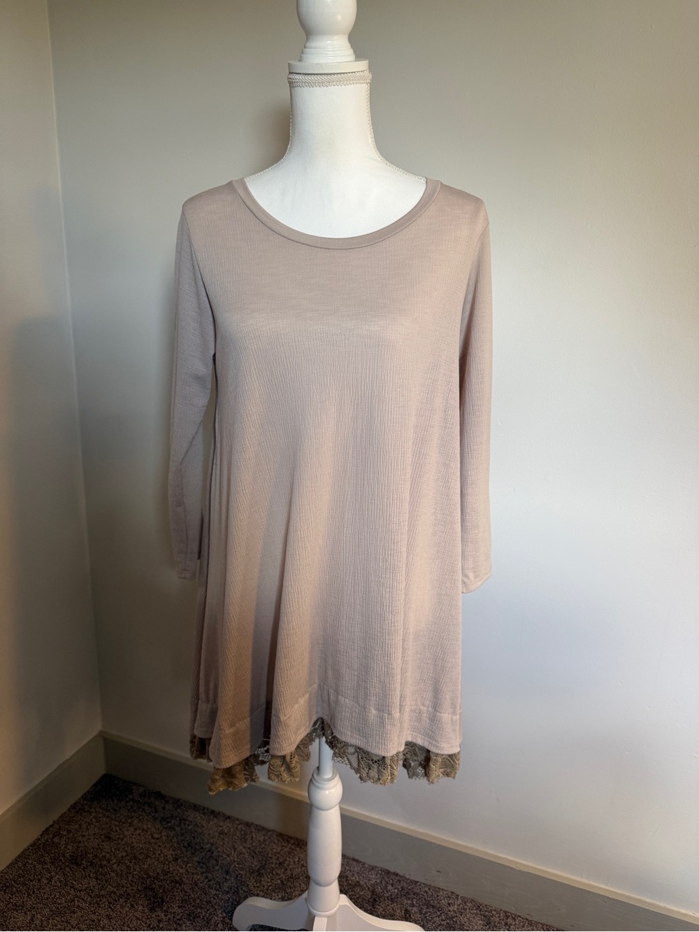 Boho Taupe Lace Hem Swing Dress Size Large Long Sleeve Cottagecore